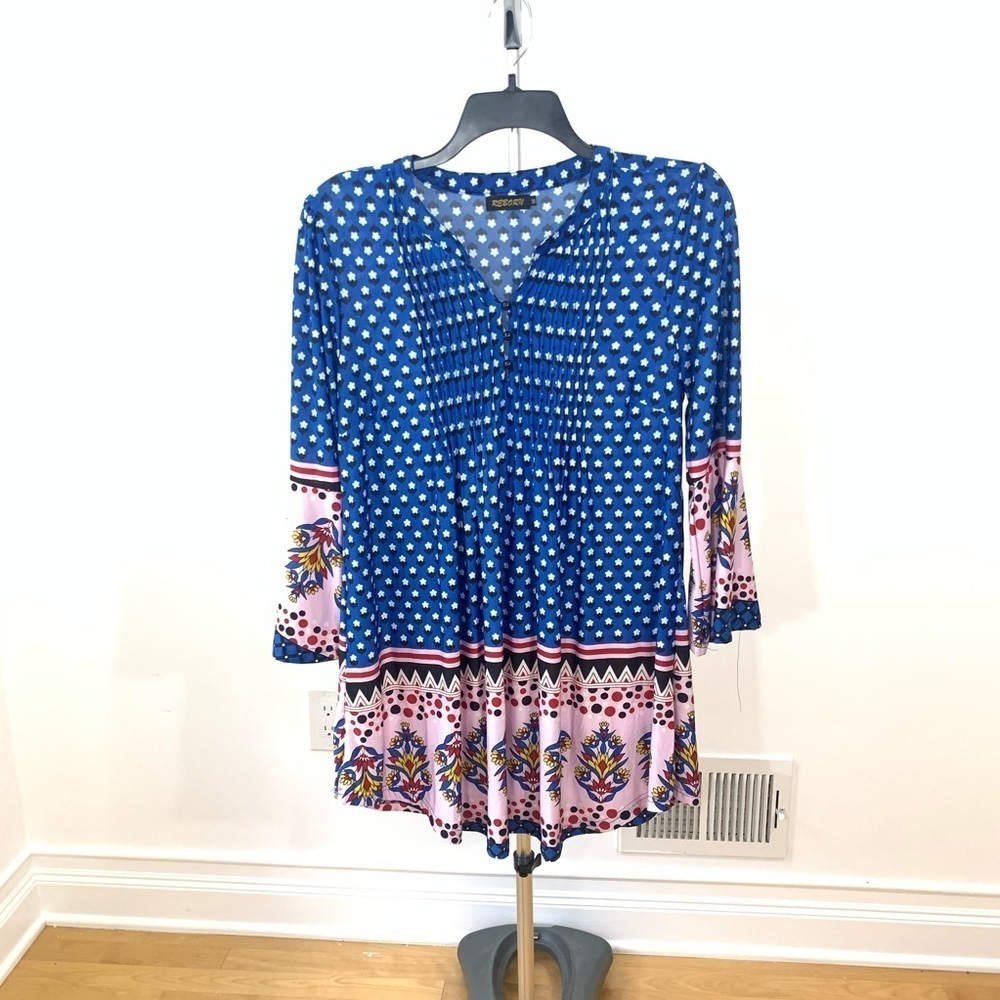 Beautiful Women’s Bell Sleeve Floral Top